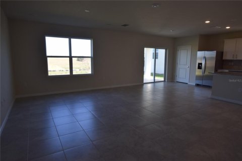 Casa en alquiler en Clermont, Florida, 3 dormitorios, 169.27 m2 № 1873453 - foto 6