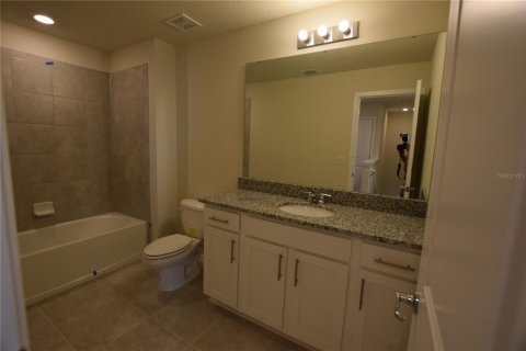 Casa en alquiler en Clermont, Florida, 3 dormitorios, 169.27 m2 № 1873453 - foto 15