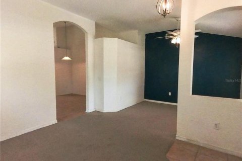 Casa en venta en Edgewater, Florida, 4 dormitorios, 156.63 m2 № 1915009 - foto 11