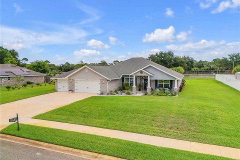Villa ou maison à vendre à Oak Hill, Floride: 4 chambres, 230.77 m2 № 2410069 - photo 3