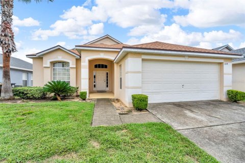 House in Davenport, Florida 3 bedrooms, 145.95 sq.m. № 1915064 - photo 2