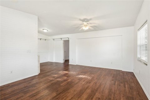 Immobilier commercial à vendre à Dunedin, Floride: 6 chambres, 221.85 m2 № 2234355 - photo 28