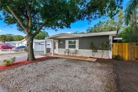 Immobilier commercial à vendre à Dunedin, Floride: 6 chambres, 221.85 m2 № 2234355 - photo 24