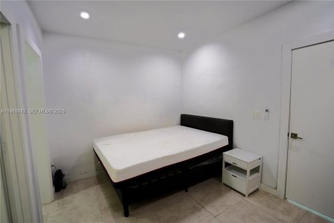 Apartamento en alquiler en Miami Beach, Florida, 1 dormitorio № 2010645 - foto 8