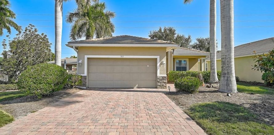 Villa ou maison à Englewood, Floride 3 chambres, 137.22 m2 № 2095147