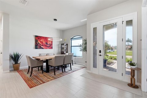 Casa en venta en Ruskin, Florida, 4 dormitorios, 235.04 m2 № 2383619 - foto 5