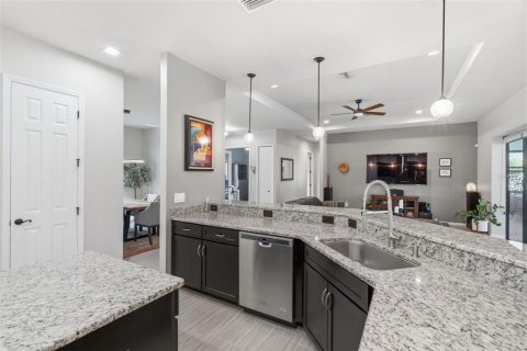 Casa en venta en Ruskin, Florida, 4 dormitorios, 235.04 m2 № 2383619 - foto 16