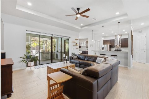 Casa en venta en Ruskin, Florida, 4 dormitorios, 235.04 m2 № 2383619 - foto 6