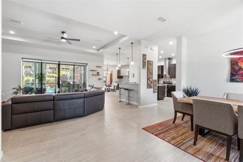 Casa en venta en Ruskin, Florida, 4 dormitorios, 235.04 m2 № 2383619 - foto 4