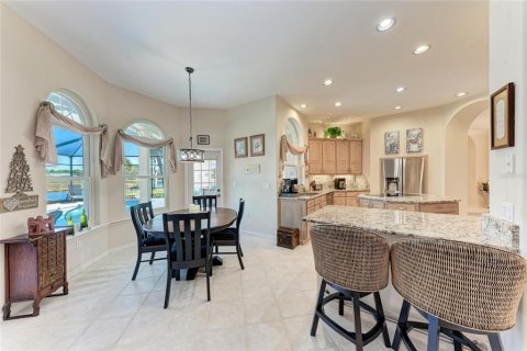 Casa en venta en Sarasota, Florida, 4 dormitorios, 279.36 m2 № 2216224 - foto 20