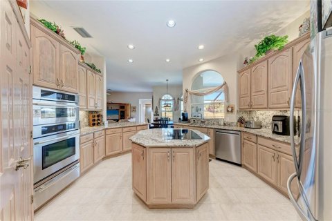 Casa en venta en Sarasota, Florida, 4 dormitorios, 279.36 m2 № 2216224 - foto 14