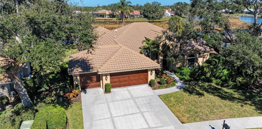 Casa en Sarasota, Florida 4 dormitorios, 279.36 m2 № 2216224