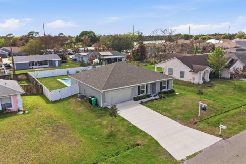 Casa en venta en Port St. Lucie, Florida, 3 dormitorios, 143.26 m2 № 2078154 - foto 3