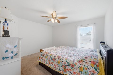 Casa en venta en Port St. Lucie, Florida, 3 dormitorios, 143.26 m2 № 2078154 - foto 19