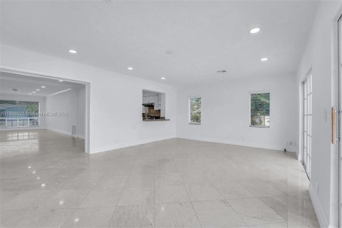Casa en venta en Hollywood, Florida, 3 dormitorios, 144.74 m2 № 1938585 - foto 8