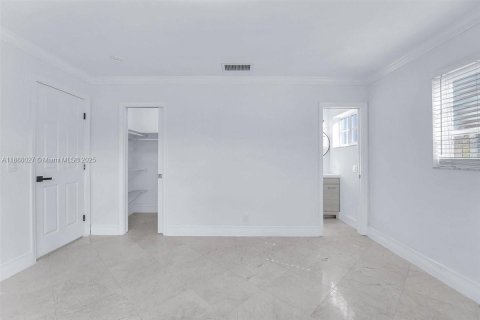 Casa en venta en Hollywood, Florida, 3 dormitorios, 144.74 m2 № 1938585 - foto 14