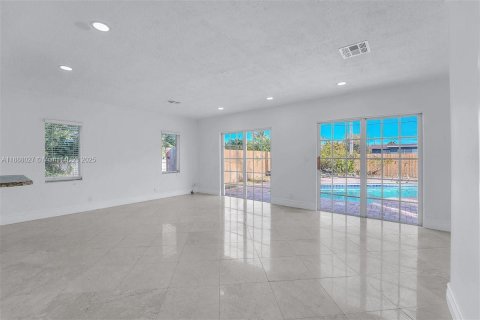 Casa en venta en Hollywood, Florida, 3 dormitorios, 144.74 m2 № 1938585 - foto 9