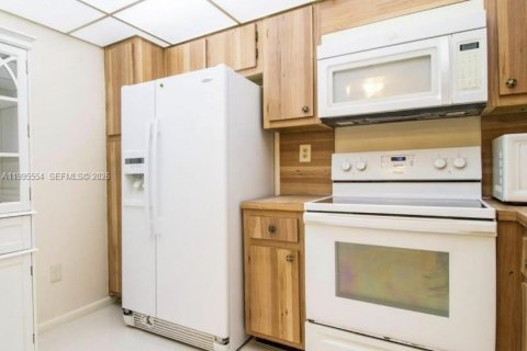 Купить кондоминиум в Майами, Флорида 1 спальня, 102.19м2, № 2058202 - фото 4