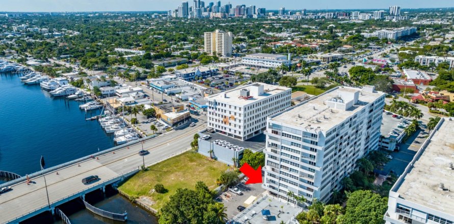 Condo in Fort Lauderdale, Florida, 2 bedrooms  № 986964