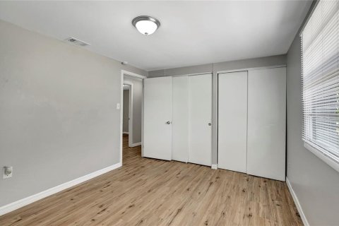 Casa en venta en Tampa, Florida, 3 dormitorios, 79.06 m2 № 1885539 - foto 23