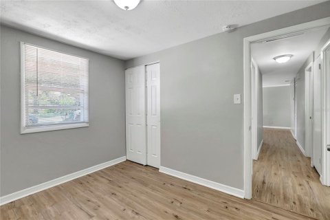 Casa en venta en Tampa, Florida, 3 dormitorios, 79.06 m2 № 1885539 - foto 26
