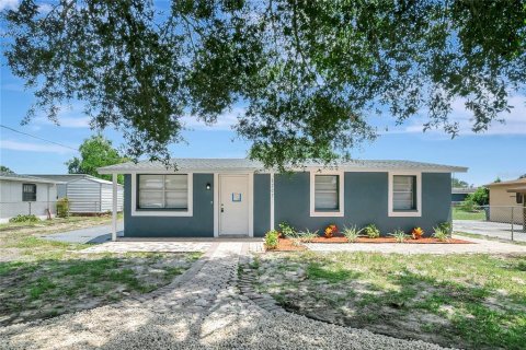 Casa en venta en Tampa, Florida, 3 dormitorios, 79.06 m2 № 1885539 - foto 4