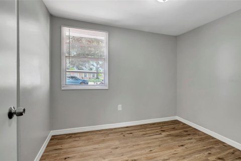 Casa en venta en Tampa, Florida, 3 dormitorios, 79.06 m2 № 1885539 - foto 27