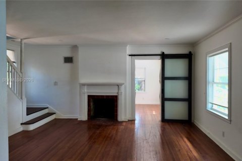 House in West Palm Beach, Florida 3 bedrooms, 134.8 sq.m. № 2052845 - photo 15