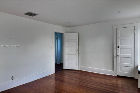 House in West Palm Beach, Florida 3 bedrooms, 134.8 sq.m. № 2052845 - photo 24