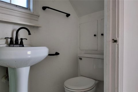 House in West Palm Beach, Florida 3 bedrooms, 134.8 sq.m. № 2052845 - photo 16