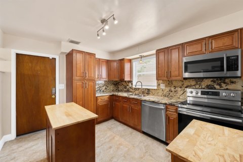 Villa ou maison à vendre à Fort Lauderdale, Floride: 3 chambres, 119.29 m2 № 2400838 - photo 6