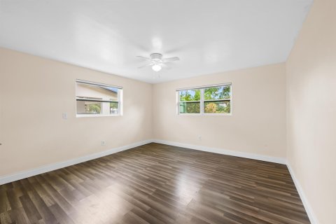 Villa ou maison à vendre à Fort Lauderdale, Floride: 3 chambres, 119.29 m2 № 2400838 - photo 17