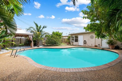 Villa ou maison à Fort Lauderdale, Floride 3 chambres, 119.29 m2 № 2400838