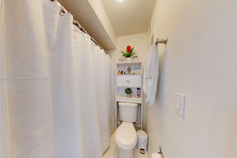 Condominio en venta en Miami, Florida, 2 dormitorios, 97.83 m2 № 1707712 - foto 25
