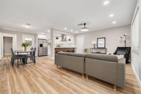 Villa ou maison à vendre à Clearwater, Floride: 3 chambres, 116.69 m2 № 2093704 - photo 5