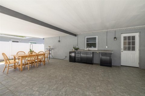Villa ou maison à vendre à Clearwater, Floride: 3 chambres, 116.69 m2 № 2093704 - photo 29