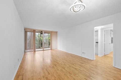 Condominio en venta en Davie, Florida, 2 dormitorios, 89.19 m2 № 2249685 - foto 17
