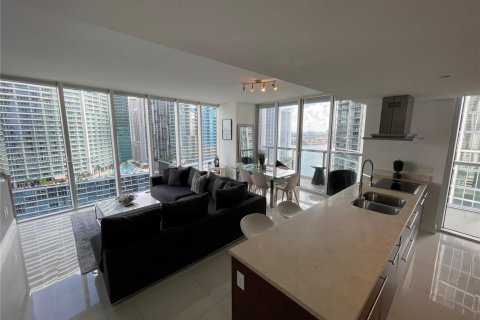 Condo in Miami, Florida, 2 bedrooms  № 2060753 - photo 15