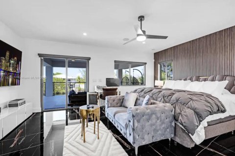 Villa ou maison à louer à Key Largo, Floride: 5 chambres, 359.35 m2 № 1956223 - photo 24