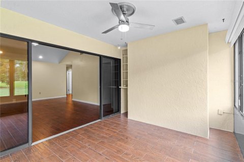 House in Yalaha, Florida 3 bedrooms, 156.73 sq.m. № 1771068 - photo 26