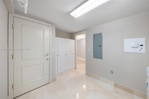 Condominio en alquiler en Aventura, Florida, 3 dormitorios, 303.23 m2 № 1964233 - foto 27