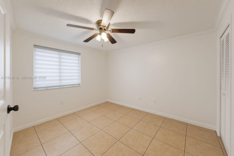 Copropriété à vendre à Miami, Floride: 2 chambres, 89.65 m2 № 1996358 - photo 6