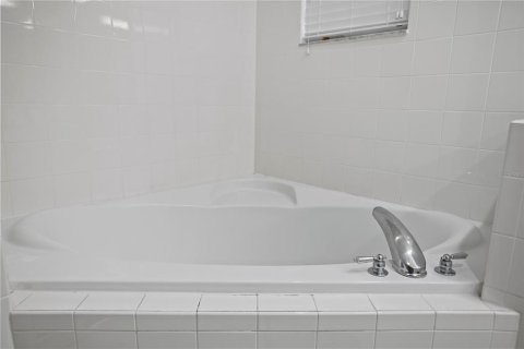 Condo in Kissimmee, Florida, 3 bedrooms  № 2426966 - photo 16
