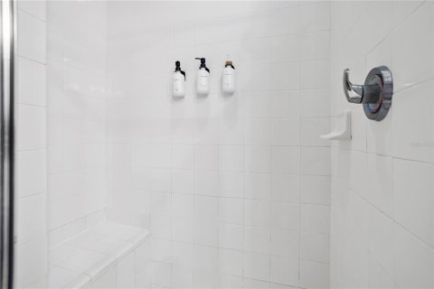 Condo in Kissimmee, Florida, 3 bedrooms  № 2426966 - photo 18
