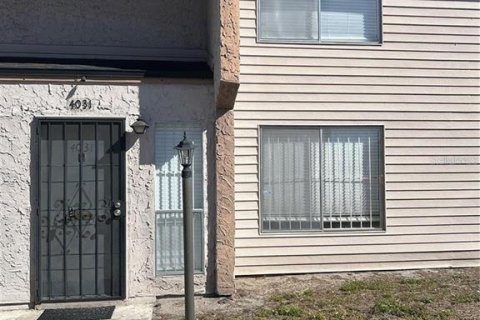 Townhouse in Orlando, Florida 2 bedrooms, 108.14 sq.m. № 2110733