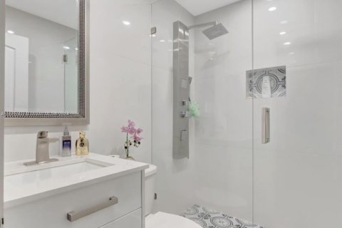 Casa en venta en Homestead, Florida, 4 dormitorios, 235.41 m2 № 1892613 - foto 14