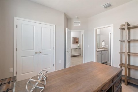 Casa en venta en Ocala, Florida, 4 dormitorios, 264.12 m2 № 2157893 - foto 10
