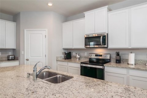 Casa en venta en Ocala, Florida, 4 dormitorios, 264.12 m2 № 2157893 - foto 26