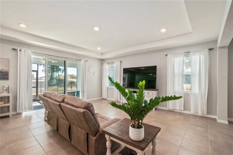 Casa en venta en Ocala, Florida, 4 dormitorios, 264.12 m2 № 2157893 - foto 20