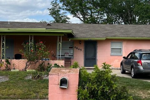 Casa en venta en Orlando, Florida, 4 dormitorios, 109.25 m2 № 1625270 - foto 1